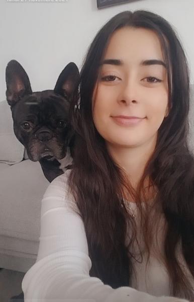 Chloé