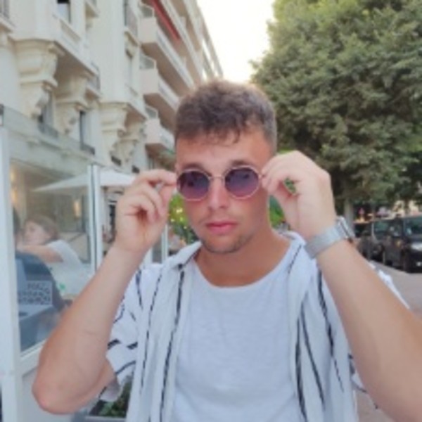 Romain