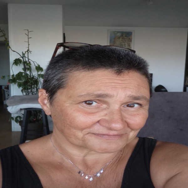 Agnès