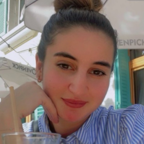 Amira