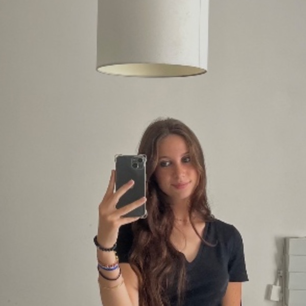 chloe