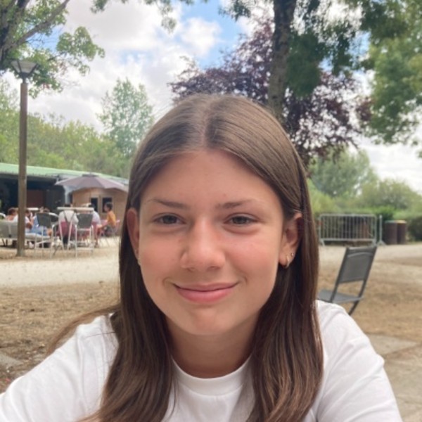 Inès