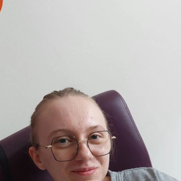 Léonie